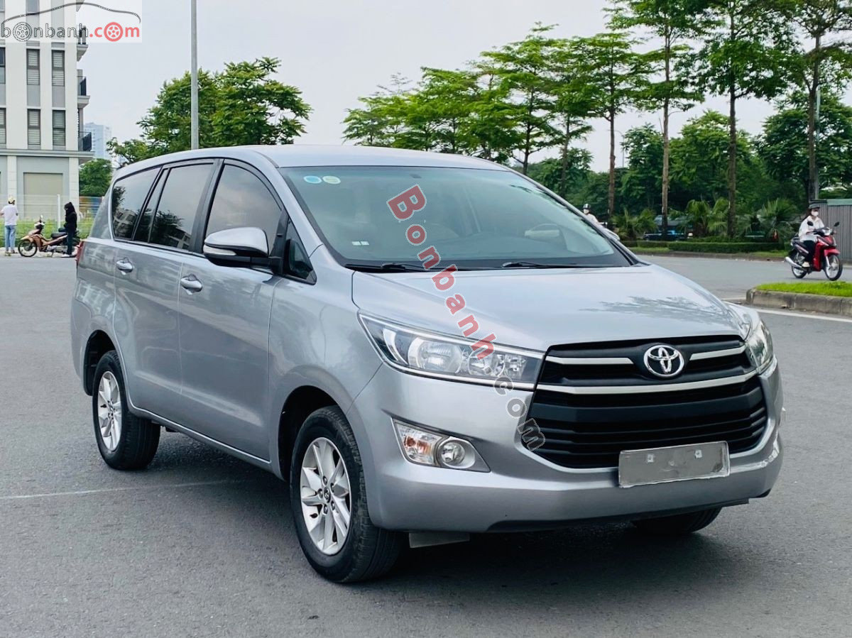 Toyota Innova 2.0E 2016