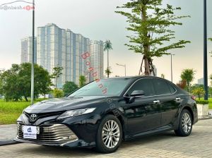 Xe Toyota Camry 2.0G 2019