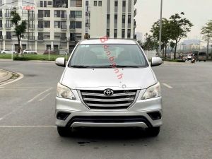 Xe Toyota Innova 2.0E 2016