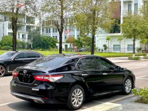 Xe Toyota Camry 2.0G 2020