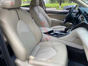 Xe Toyota Camry 2.0G 2020