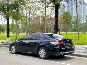 Xe Toyota Camry 2.0G 2020