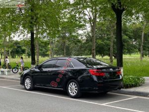 Xe Toyota Camry 2.0E 2012