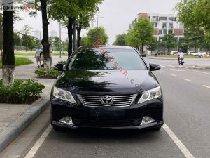 Xe Toyota Camry 2.0E 2012