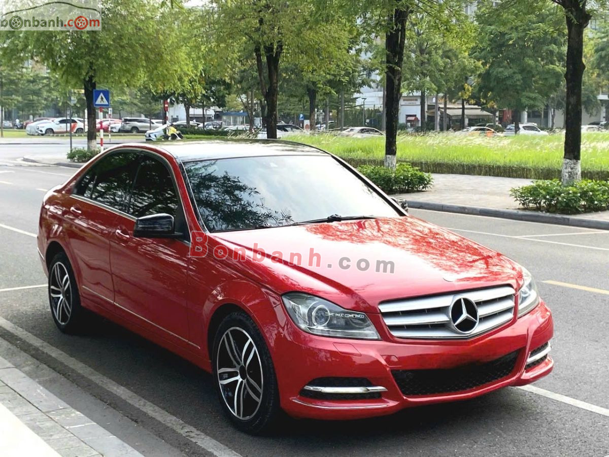 Mercedes Benz C200 2012