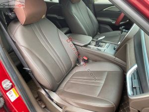 Xe VinFast Lux SA 2.0 Base 2.0 AT 2019