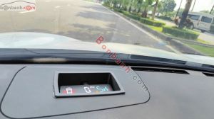 Xe VinFast VF7 Eco 2025