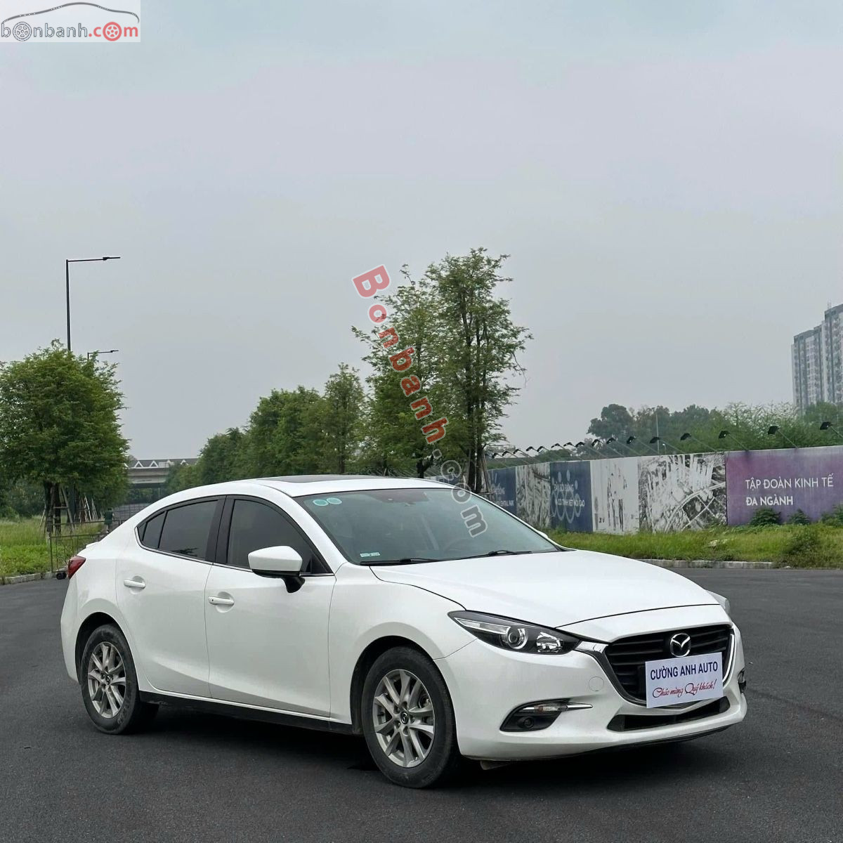 Mazda 3 1.5 AT 2018