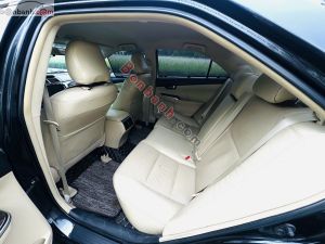 Xe Toyota Camry 2.0E 2016