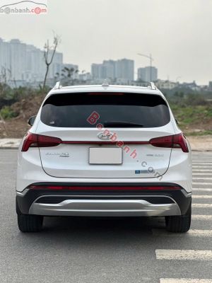 Xe Hyundai SantaFe Cao cấp 2.2L HTRAC 2021