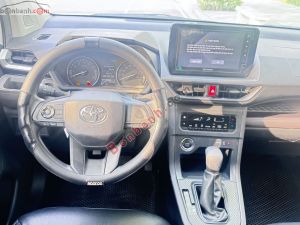 Xe Toyota Avanza Premio 1.5 AT 2024
